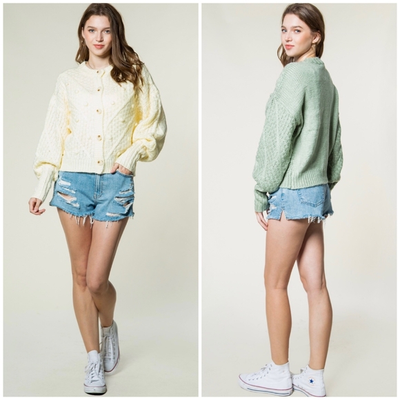 Very J Cream Cozy Chic Medium Chunky Knit Cardigan - Picture 3 of 5